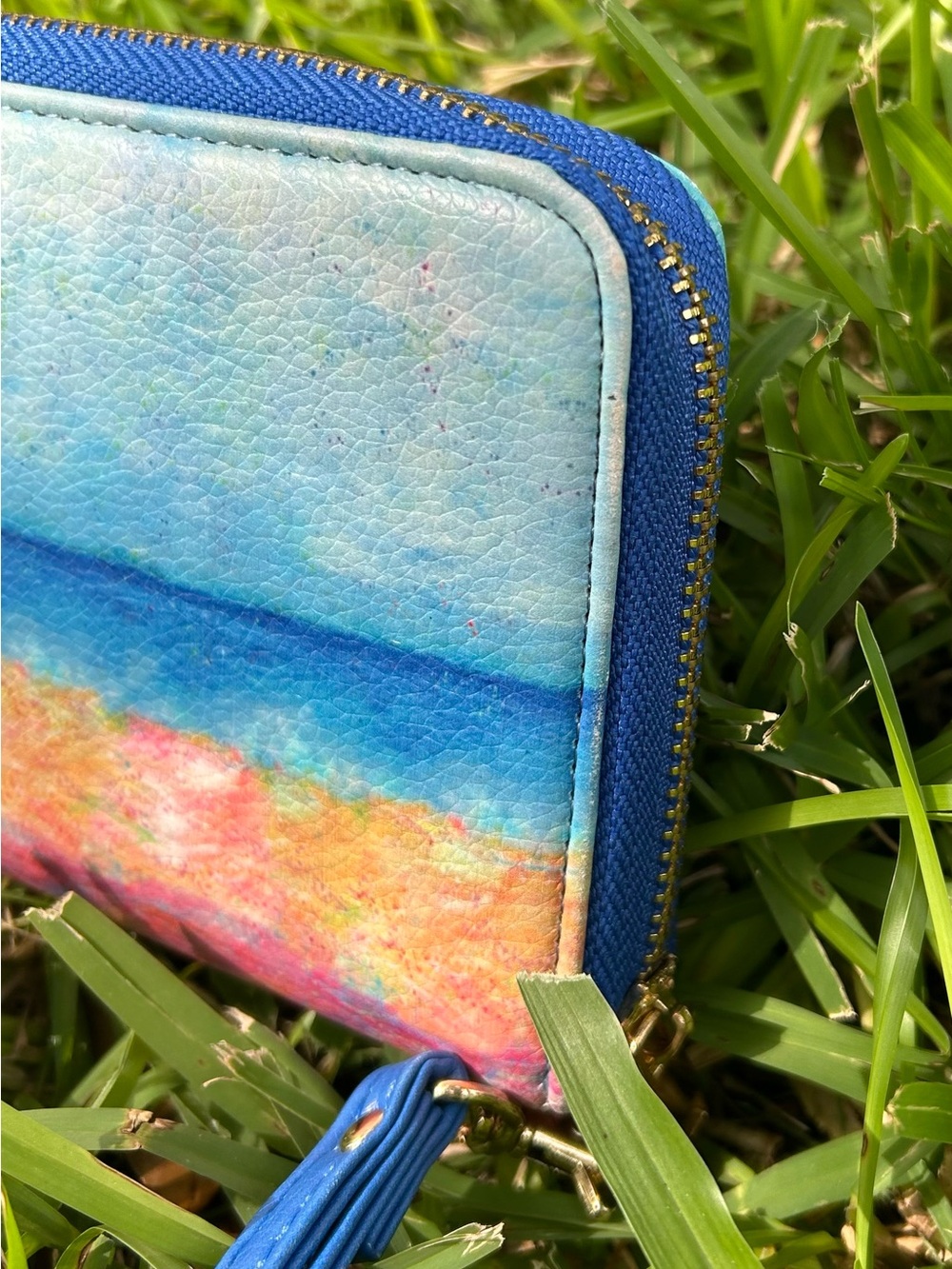 Leoma Lovegrove "Beach'N Ride" Zipper Wallet - Picture 6 of 8